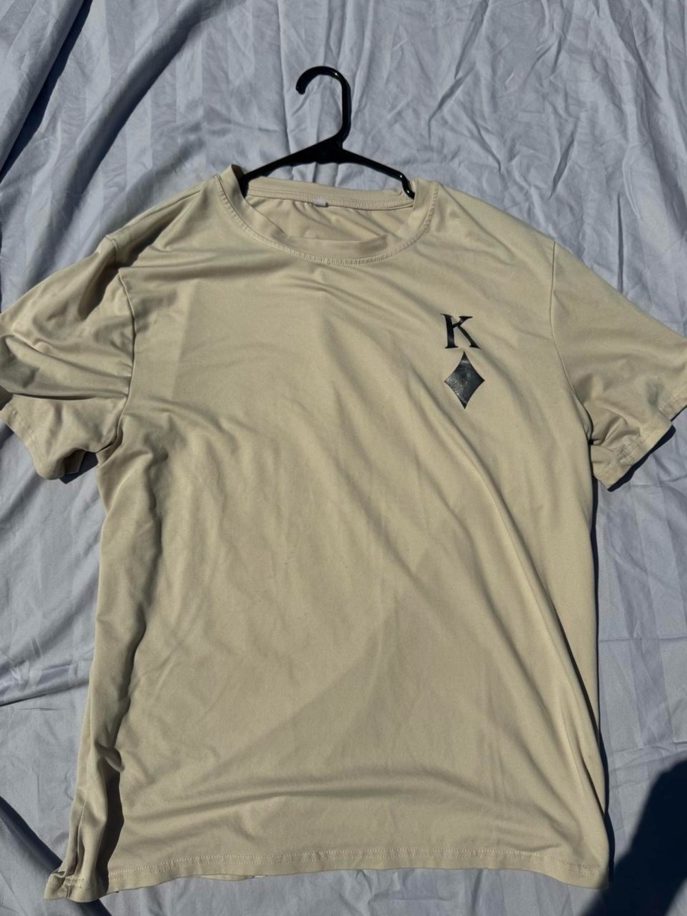 SHEIN Beige Short Sleeve Tee with 'K' Chest Graphic
